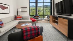 Treehouse 405 | The Powder Hound | 3 Bed