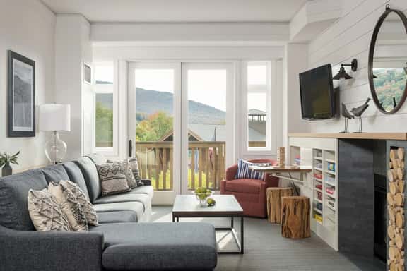 1410A | 2bdrm | Lookout - Image 1
